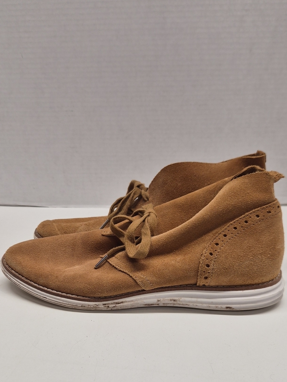 Cole Haan Original GrandOs Chukka Boots Suede Lace Up Ankle Boot Tan Brown 8